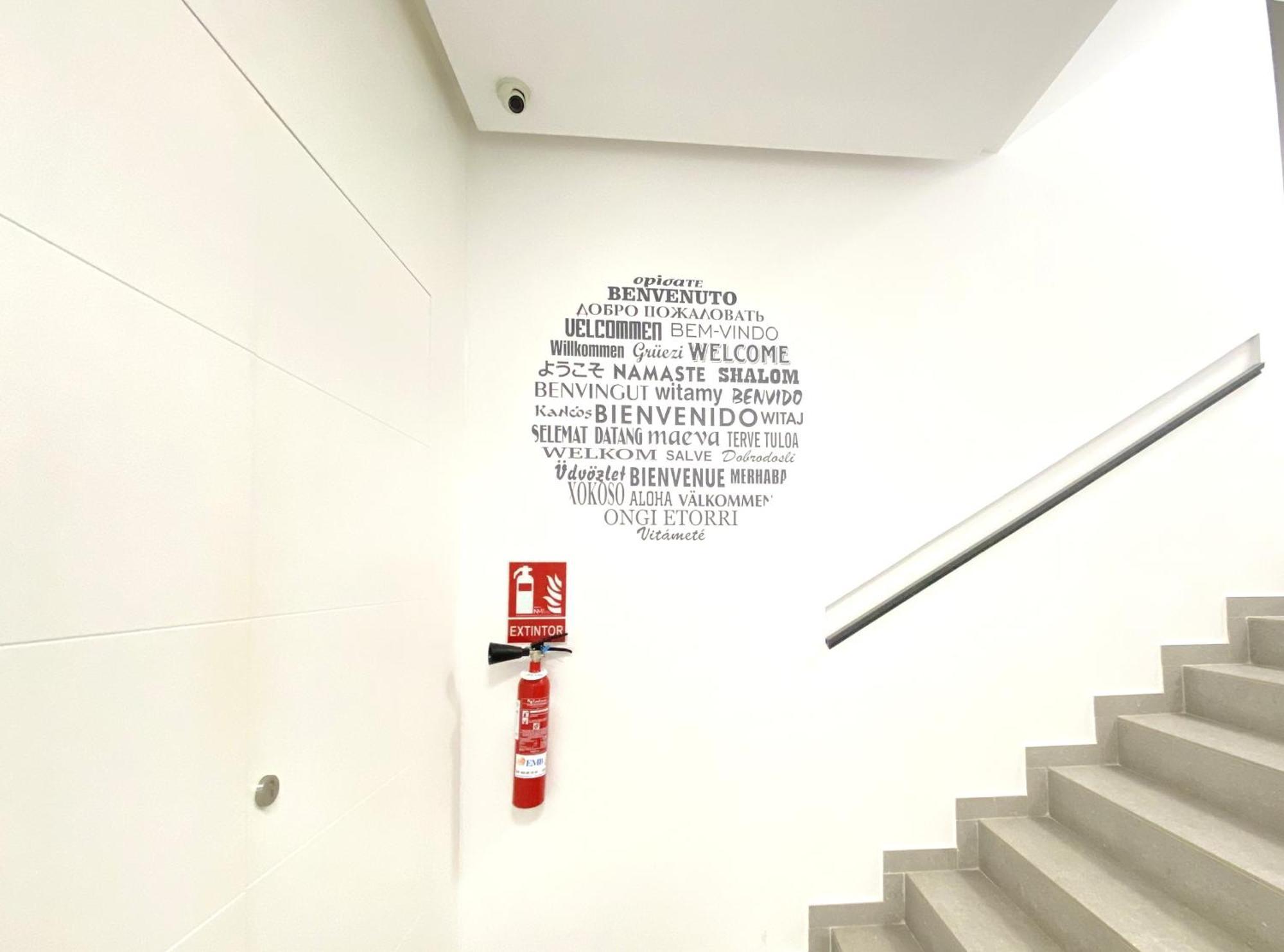 Apartamentos Estemar Μπένιντορμ Εξωτερικό φωτογραφία